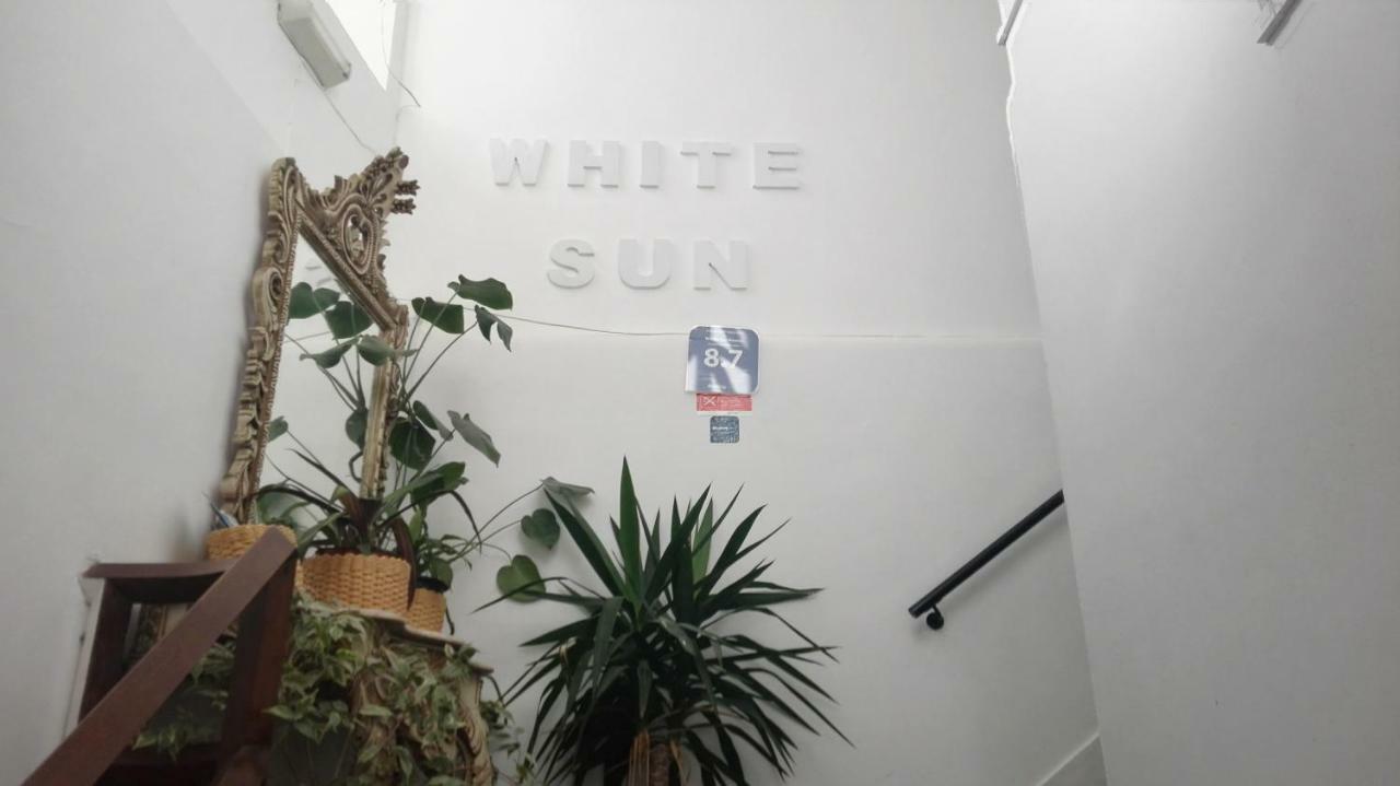 White Sun Hostel Lagos Kültér fotó